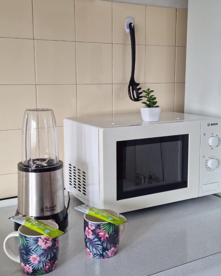 Apartment Stipe Split Luaran gambar